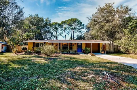 2202 Robinson Avenue Sarasota FL 34232