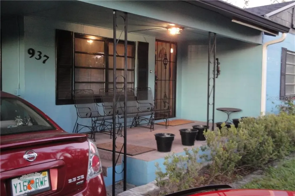 937 Columbia Street Orlando FL 32805