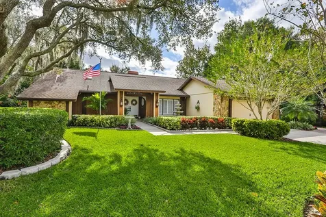 1315 Oxmoor Court Valrico FL 33596
