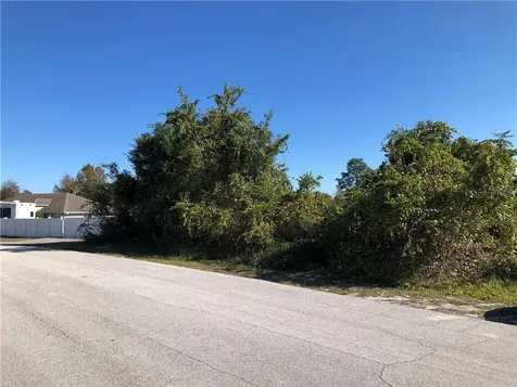 1709 Hernando Avenue Deltona FL 32725