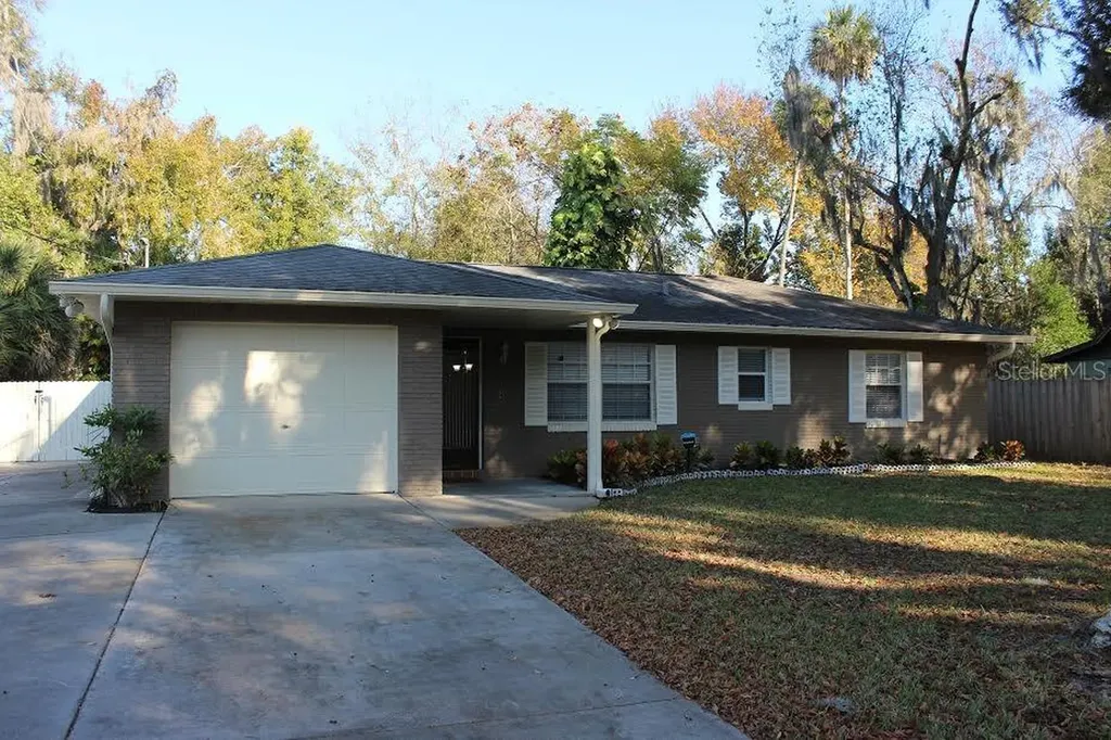 1187 Dal Maso Drive Daytona Beach FL 32117