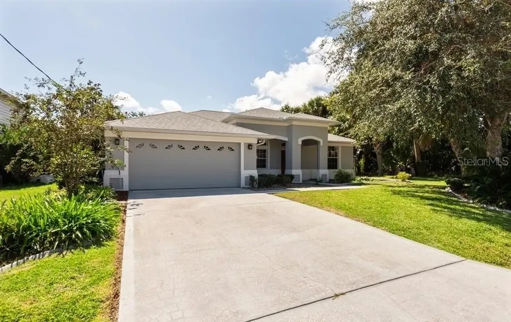 23 Cherokee Court W Palm Coast FL 32137