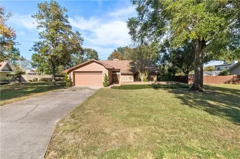 2232 Flaming Arrow Drive Lakeland FL 33813