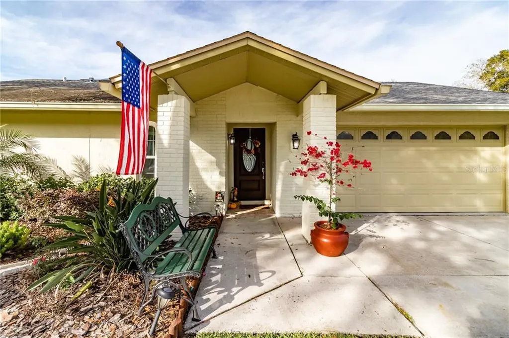 6607 Honey Bear Court Tampa FL 33625