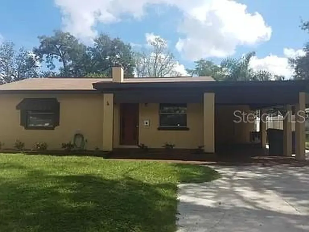 3134 Henderson Circle E Lakeland FL 33803