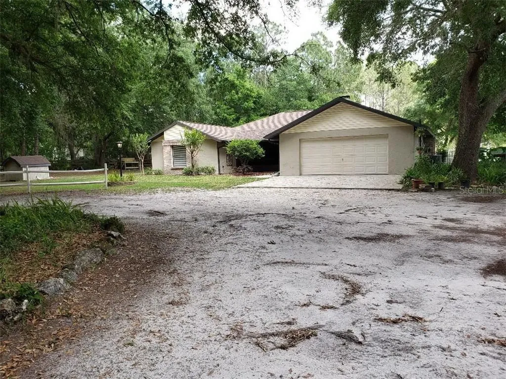 10825 SE 108th Terrace Road Belleview FL 34420