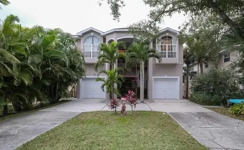 905 Michigan Avenue Palm Harbor FL 34683
