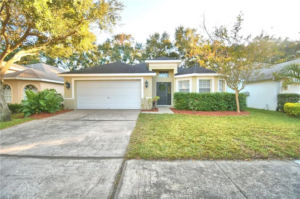 4710 Whispering Wind Avenue Tampa FL 33614