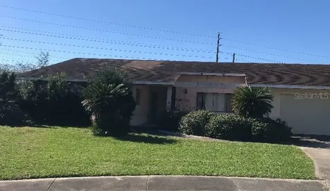 8638 Edge O Woods Court Orlando FL 32819