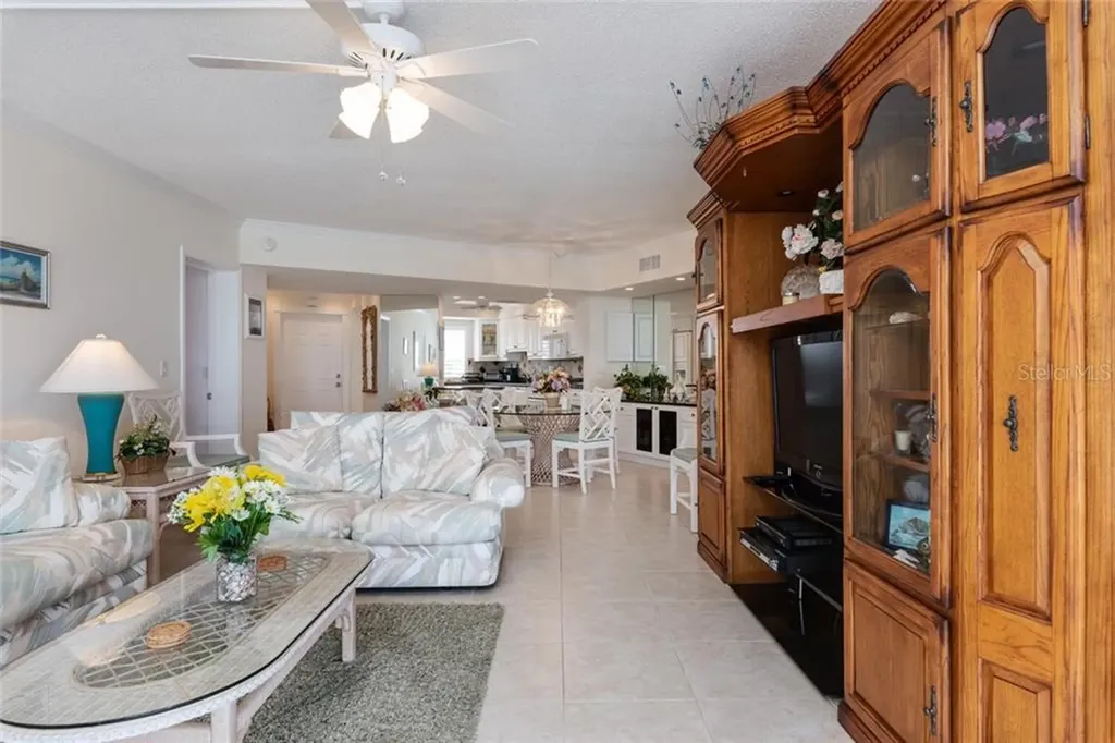 4825 Gulf Of Mexico Drive Longboat Key FL 34228