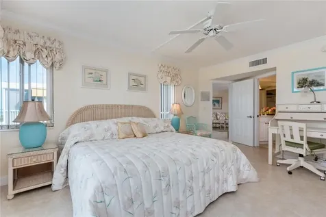 4825 Gulf Of Mexico Drive Longboat Key FL 34228