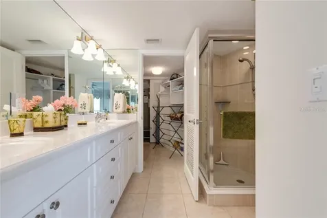 4825 Gulf Of Mexico Drive Longboat Key FL 34228