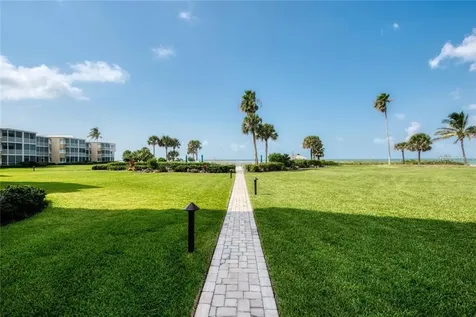 4825 Gulf Of Mexico Drive Longboat Key FL 34228