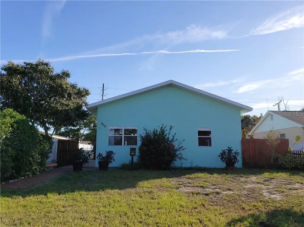 7016 5th Avenue N St Petersburg FL 33710