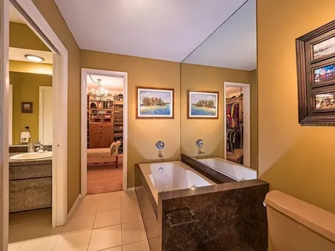 5406 Dominica Circle Sarasota FL 34233