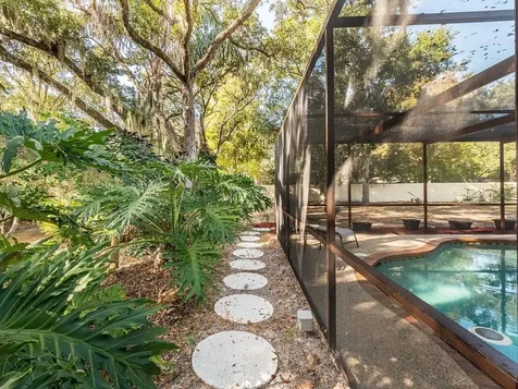 5406 Dominica Circle Sarasota FL 34233