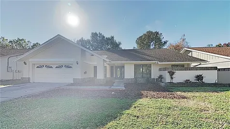 15804 Glenarn Drive Tampa FL 33618