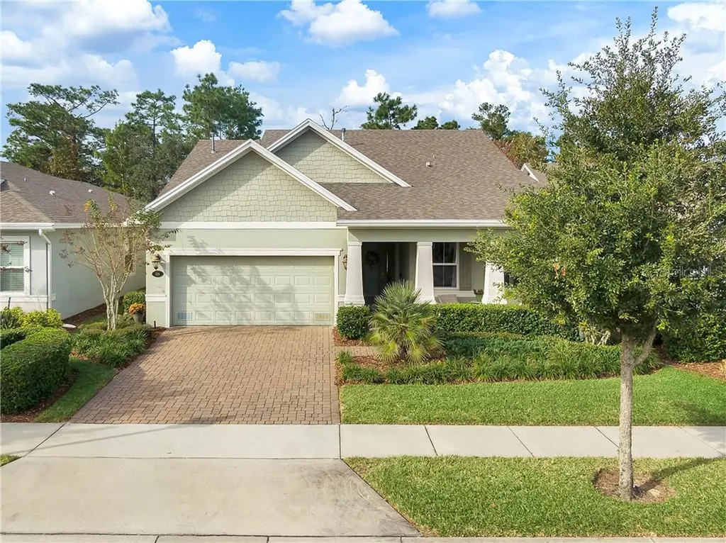 1126 Gardenshire Lane Deland FL 32724