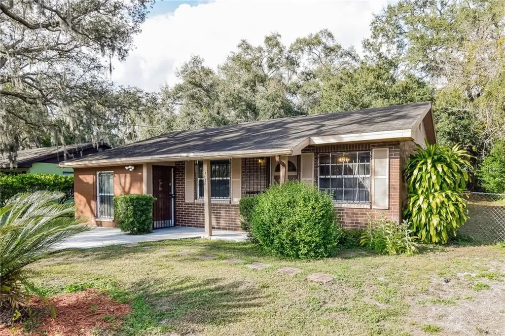 3222 E Lambright Street Tampa FL 33610