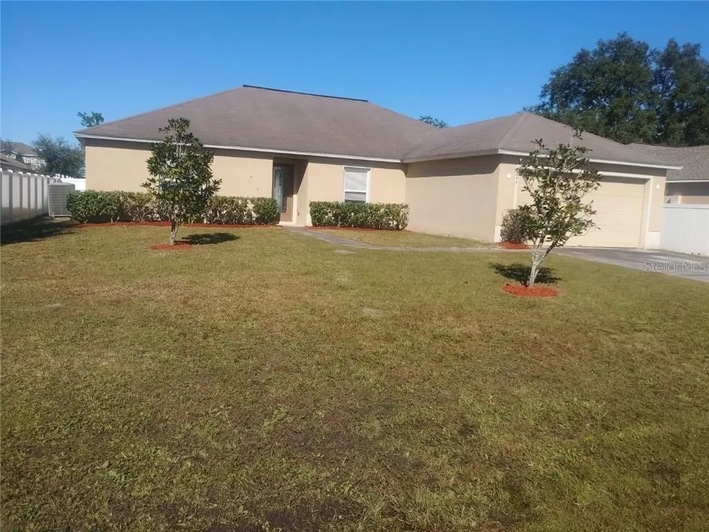 654 Linnet Court Kissimmee FL 34759