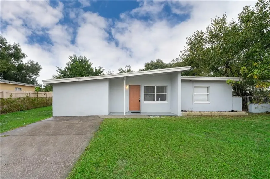 5109 Barnett Place Orlando FL 32808