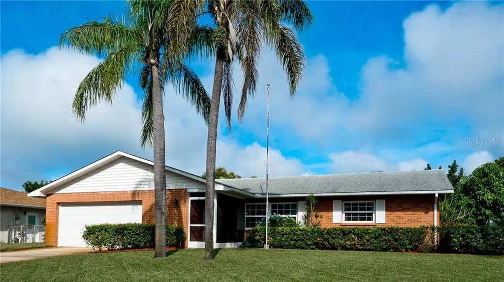 3908 24th Avenue W Bradenton FL 34205