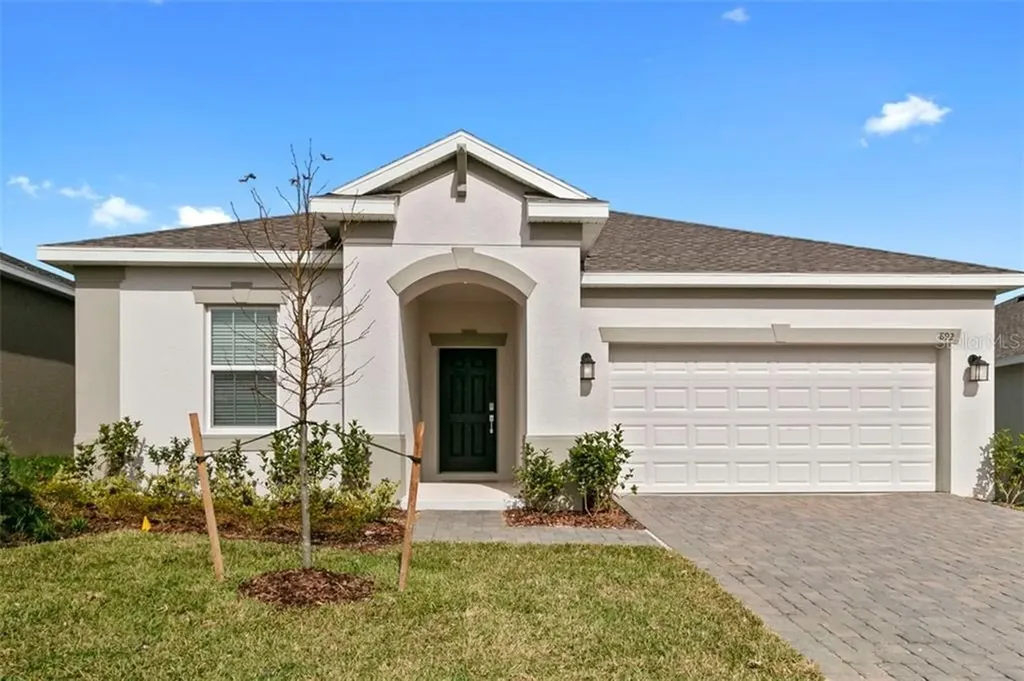 892 Carmillion Court Groveland FL 34736