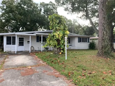 8101 7th Street N St Petersburg FL 33702