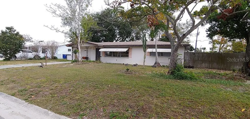 8625 112th Way Seminole FL 33772