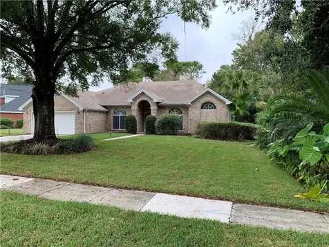 300 Remington Drive Oviedo FL 32765