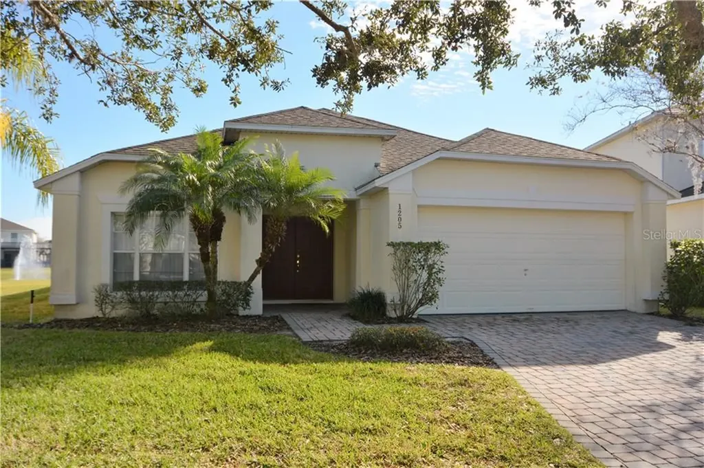 1205 Cumbrian Lakes Court Kissimmee FL 34746