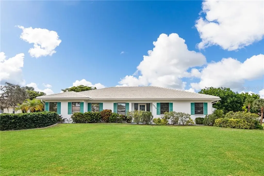 1019 Schooner Lane Englewood FL 34224