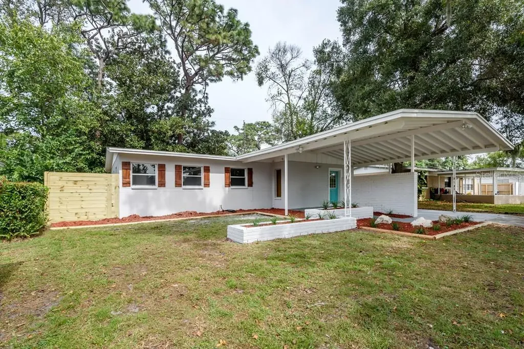 119 Floral Drive Tampa FL 33613
