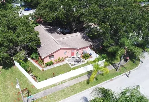 9404 Anne Court Seminole FL 33776