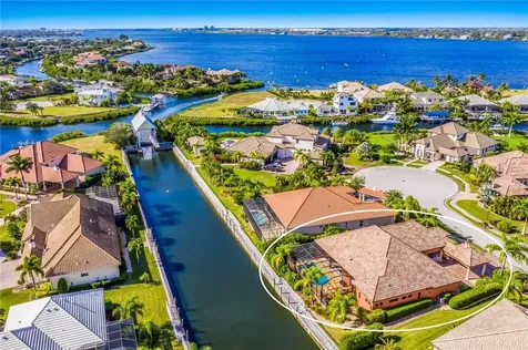 509 Mast Drive Bradenton FL 34208