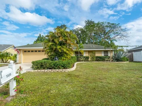 5525 22nd Street Court E Bradenton FL 34203