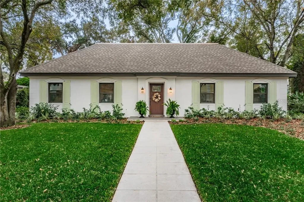 4708 W Neptune Street Tampa FL 33629