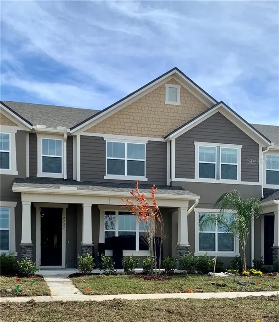 2131 Valencia Blossom Street Clermont FL 34711