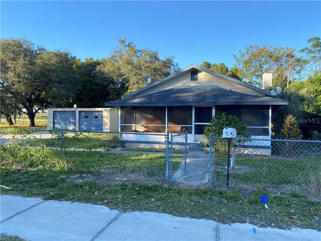 2008 Oakley Avenue Haines City FL 33844