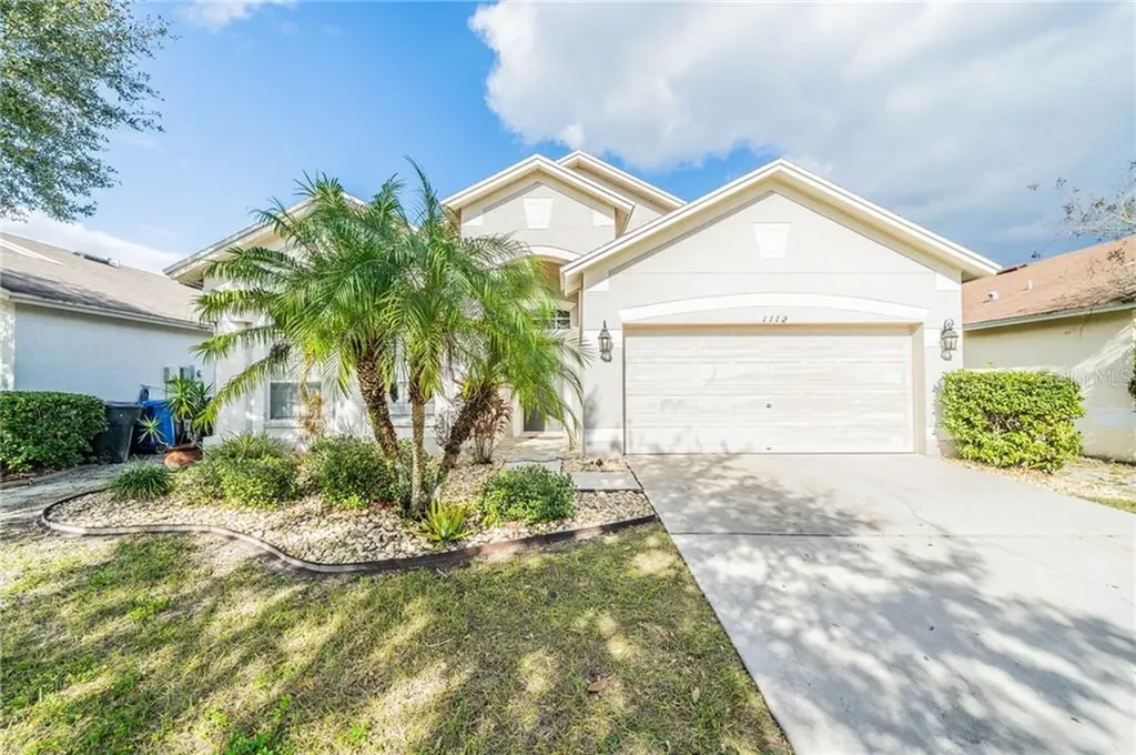 1112 Barclay Wood Drive Ruskin FL 33570