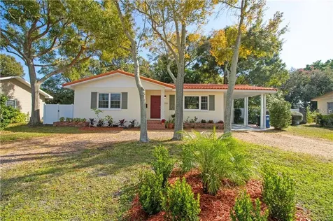 3743 Overlook Drive NE St Petersburg FL 33703