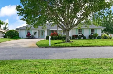 7013 11th Avenue W Bradenton FL 34209