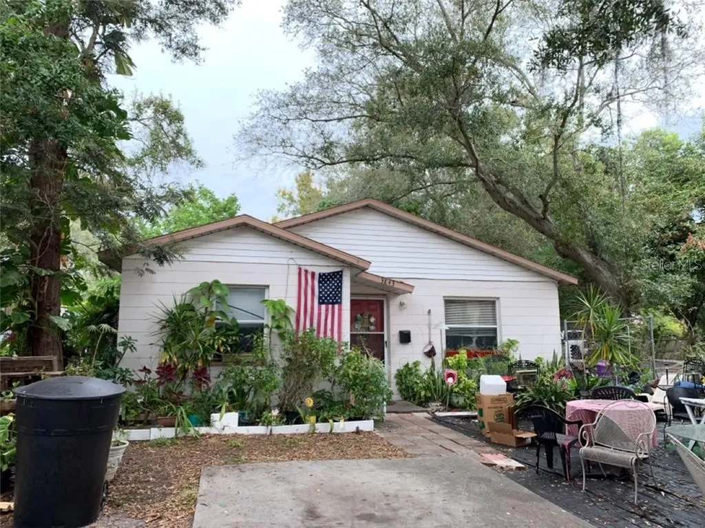 3843 18th Avenue S St Petersburg FL 33711
