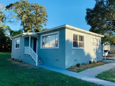 1811 Larkin Avenue Orlando FL 32812