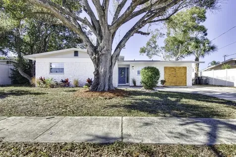 5810 Liverpool Drive Tampa FL 33615