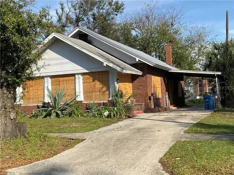 103 S 1st Street Haines City FL 33844