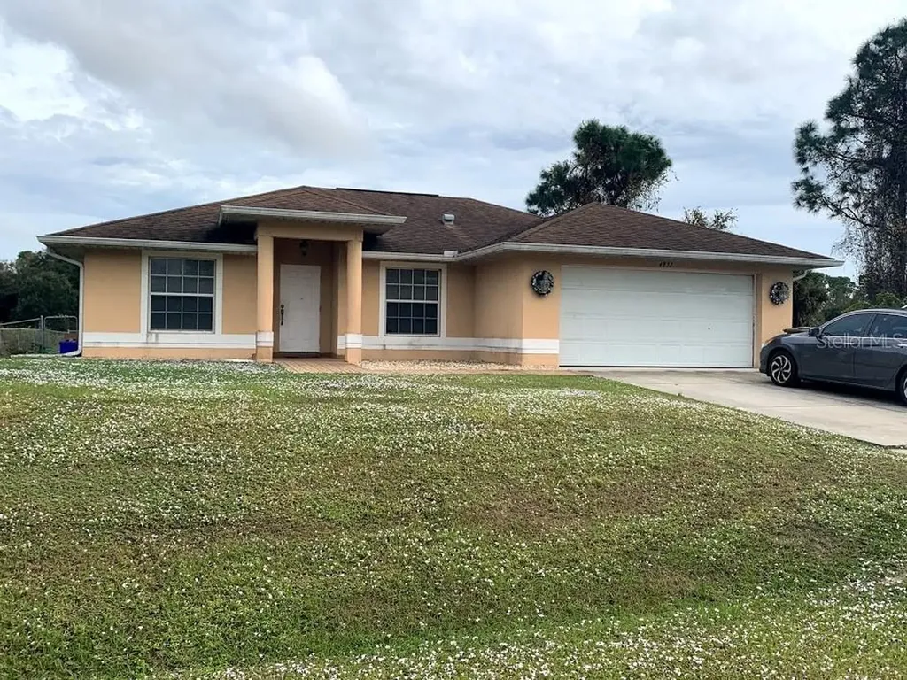 4852 Mattox Circle North Port FL 34288