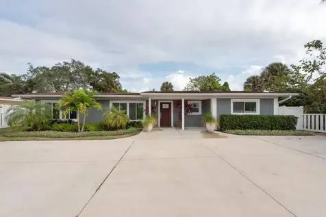 118 S Lois Avenue Tampa FL 33609
