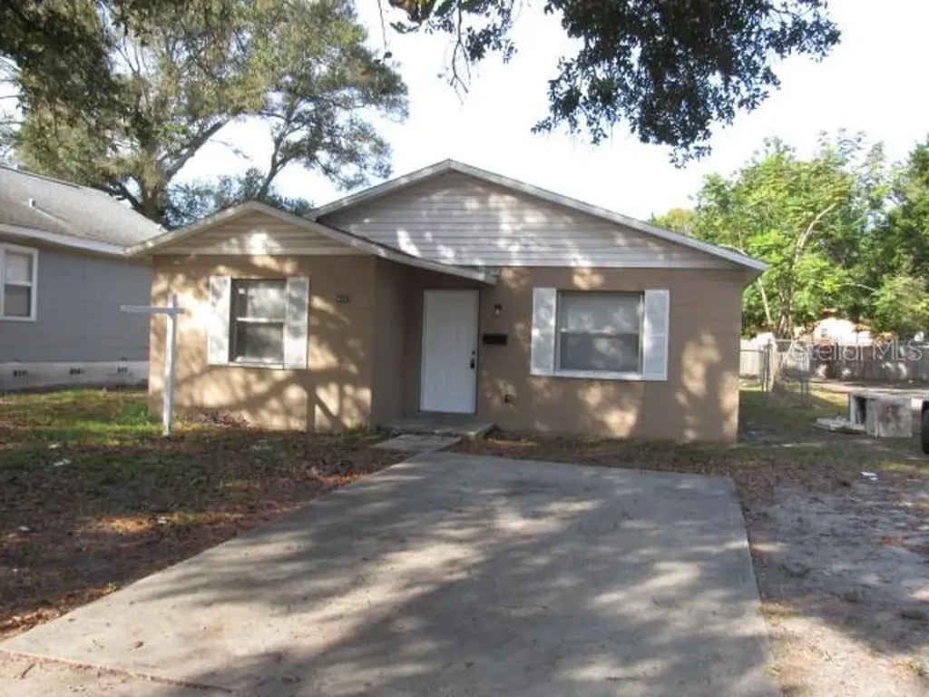 4651 19th Avenue S St Petersburg FL 33711