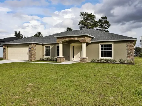 811 Leeward Drive Deltona FL 32738